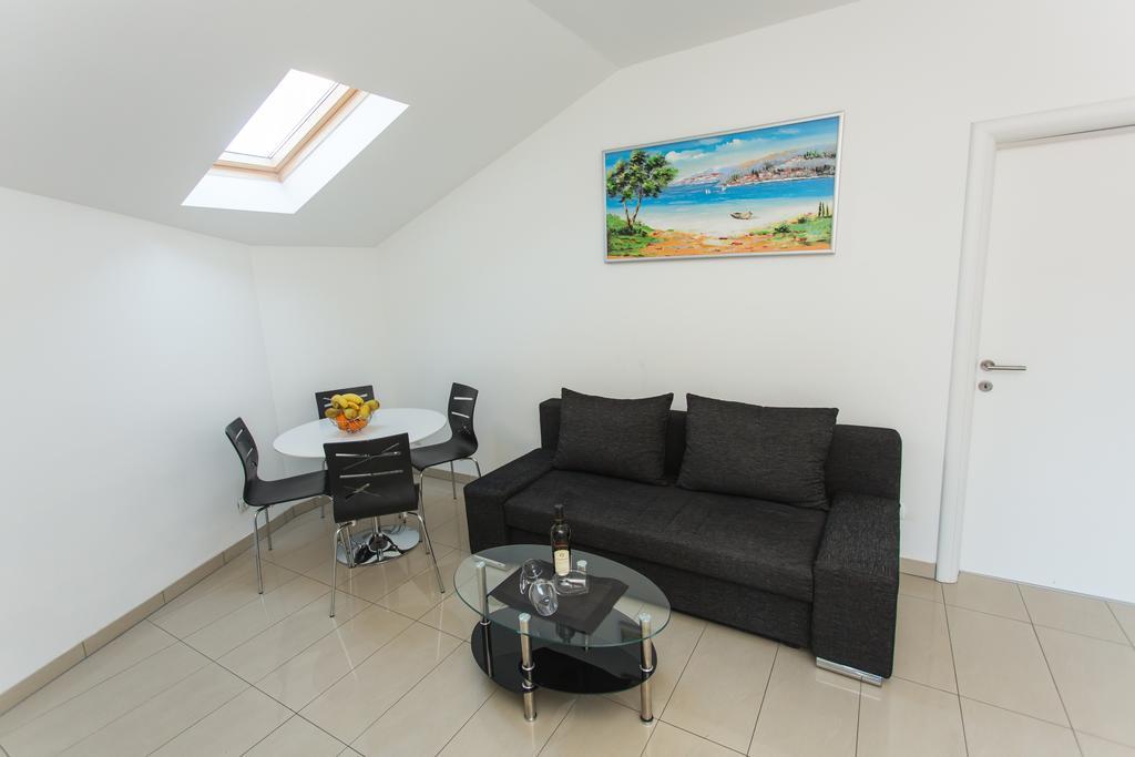 Apartments Little Paradise Trogir Cameră foto
